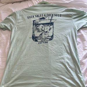 Deep apparel size large tee